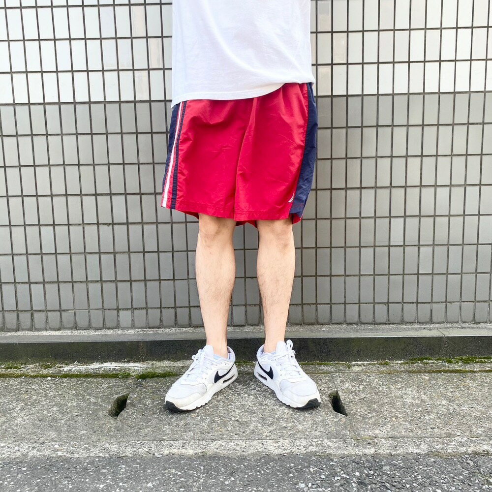 US古着 ノーティカ NAUTICA スイム ショートパンツ ボードショーツ ワンポイント ロゴ 刺繍 サイズ:W32~37程度 レッド×ネイビー 【中古】