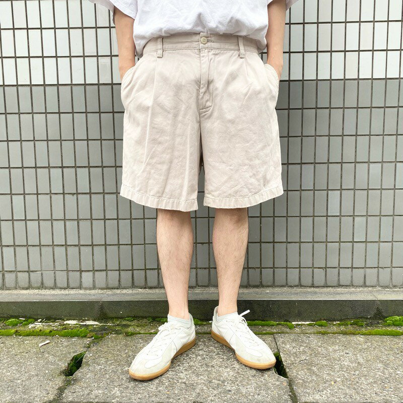 US古着 ノーティカ NAUTICA チノ ショートパンツ 2タック ひざ丈 無地 サイズ：W33 ベージュ 【中古】
