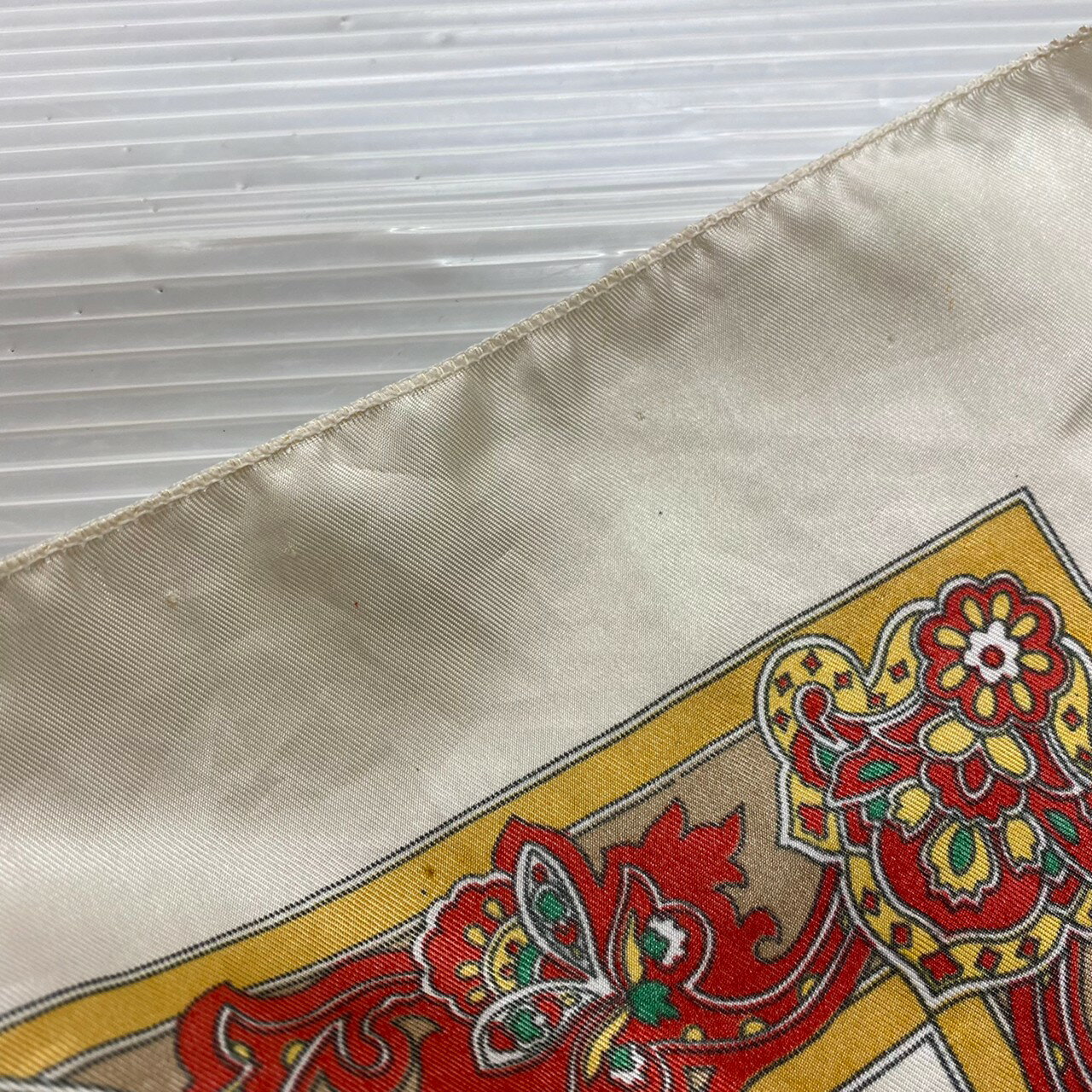 【ポイント5倍★お買い物マラソン】Vintage Scarf ビンテージ スカーフ 5枚SET アソート【小判】【大判】【卸売り】【古着】 古着 【中古】 中古 mellow 【古着屋mellow楽天市場店】