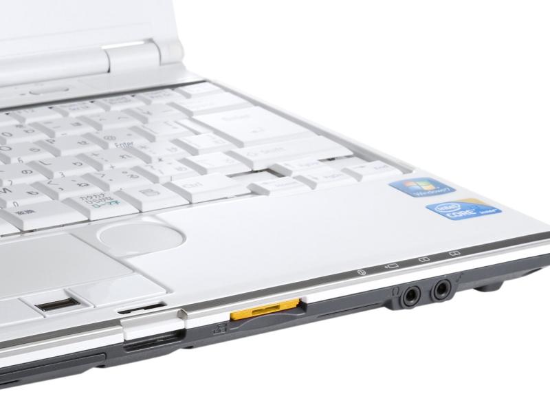 サンワサプライ SDカードスロット取付セキュリティ