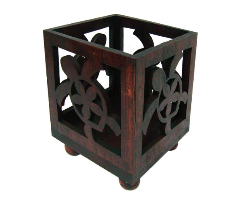 チークランプ 20W ホヌ【サイズ】13×13×H17cm【柄】ホヌ【生産地】タイ【付属品】ハネ付コード2m(黒)、口金E12-20W白熱球1個(ナツメ球) LED電球対応可能