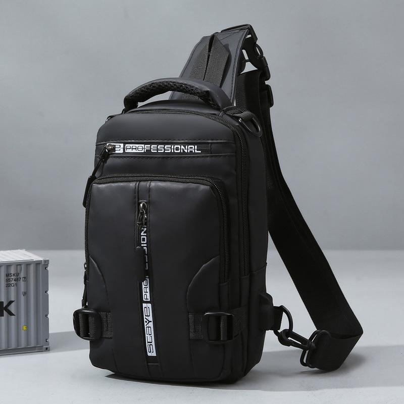 チェストバッグ 男性用 多機能 防水 軽量素材 シングルショルダー 斜めがけバッグ 小型 バックパック カジュアル 普段使い ファッション コーディネートしやすい ナイロン ポケット付き