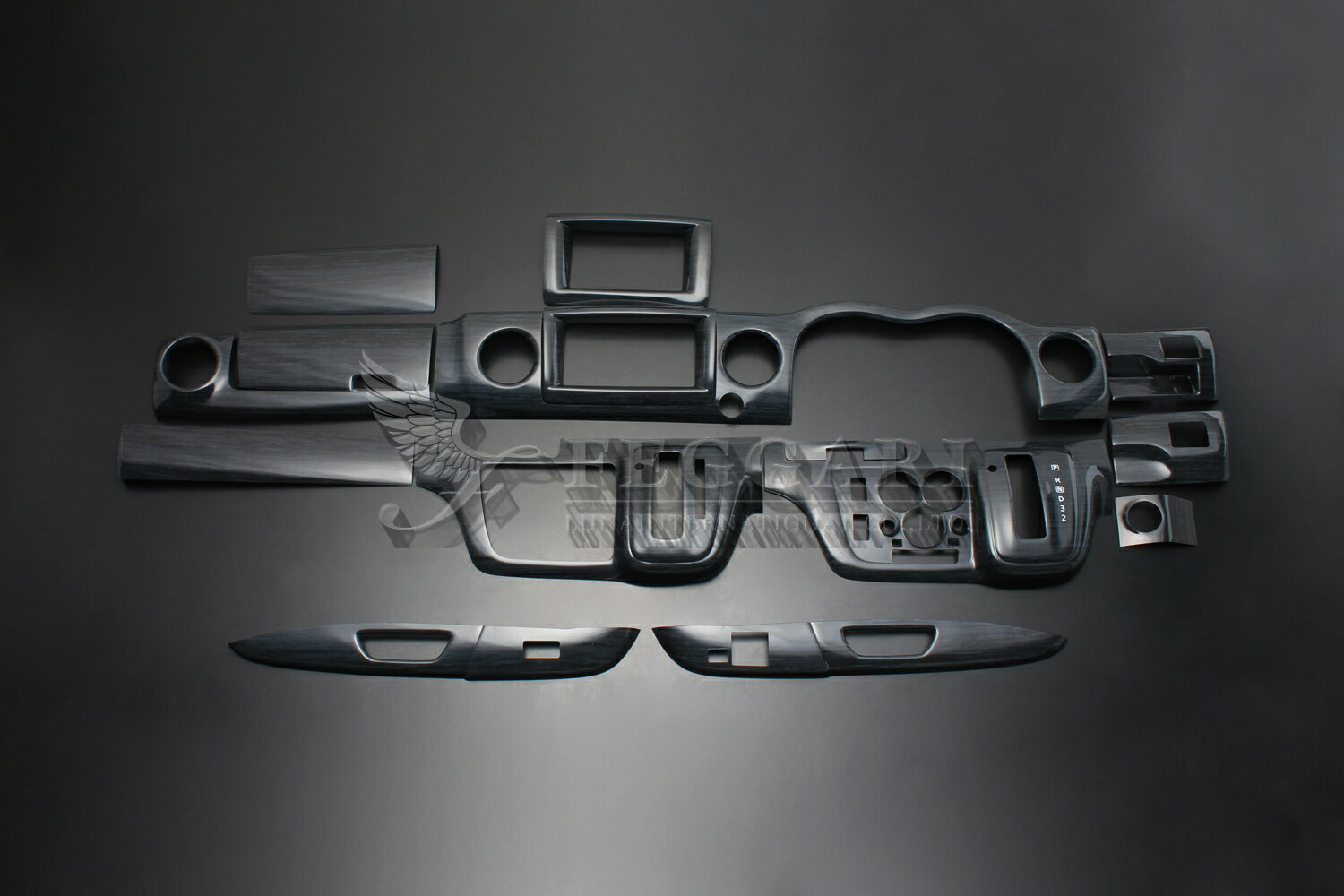 キャラバン NV350 E26 GX 標準ボディ 黒木目 15ピース 3D立体 インテリアパネル 高品質 / フェガーリ FEGGARI ルナ インターナショナル LUNA