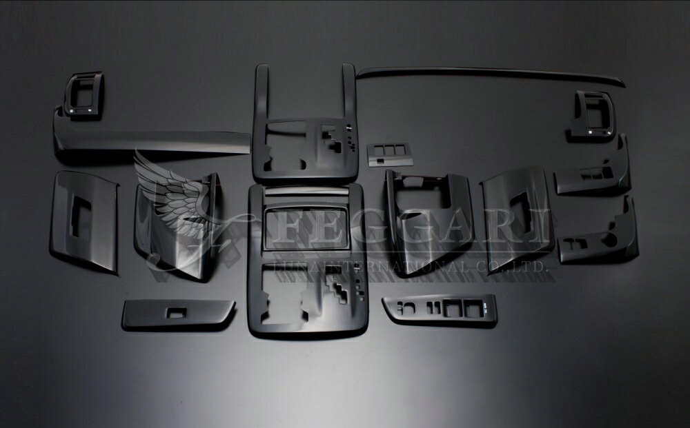 ノア/ヴォクシー 70系(ZRR7 W/ZRR7 G) ピアノブラック 16ピース 3D立体 インテリアパネル 高品質 / フェガーリ FEGGARI ルナ インターナショナル LUNA
