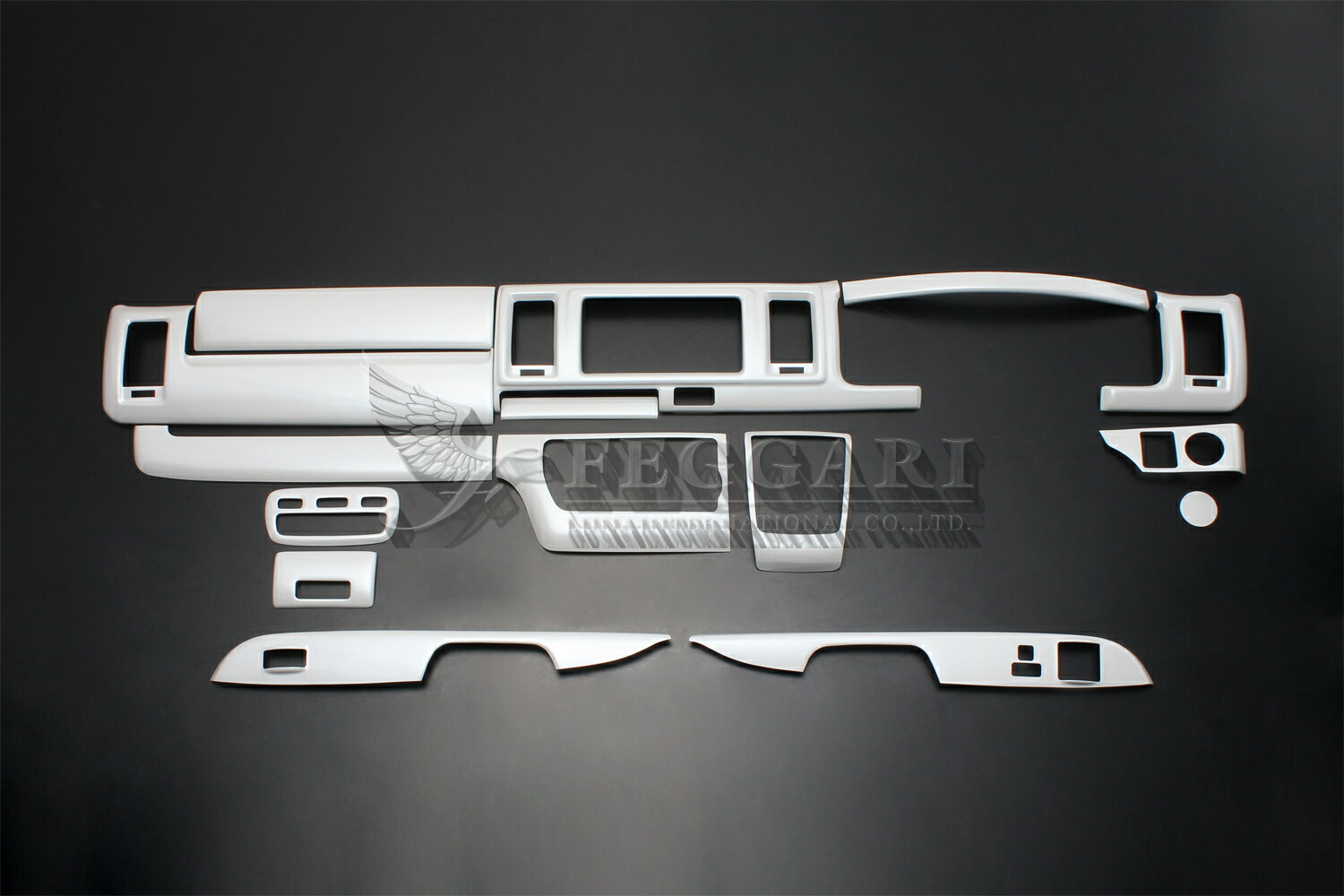 ハイエース / レジアスエース 200系 4型 4.5型 5型 6型 標準ボディ パールホワイト 15ピース 3D立体 インテリアパネル 高品質 / フェガーリ FEGGARI ルナ インターナショナル LUNA