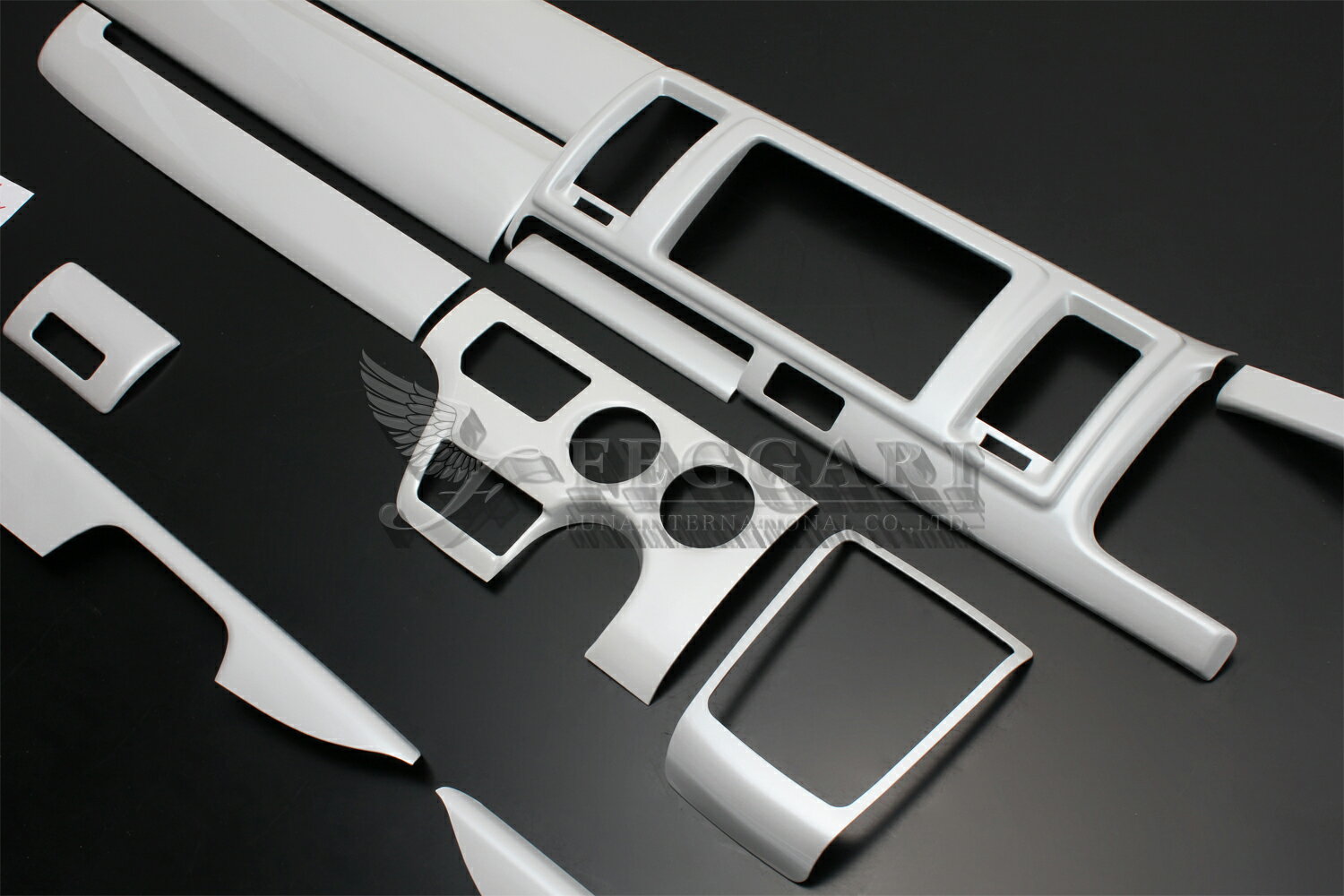 ハイエース / レジアスエース 200系 4型 4.5型 5型 6型 標準ボディ DX用 パールホワイト 14ピース 3D立体 インテリアパネル 高品質 / フェガーリ FEGGARI ルナ インターナショナル LUNA