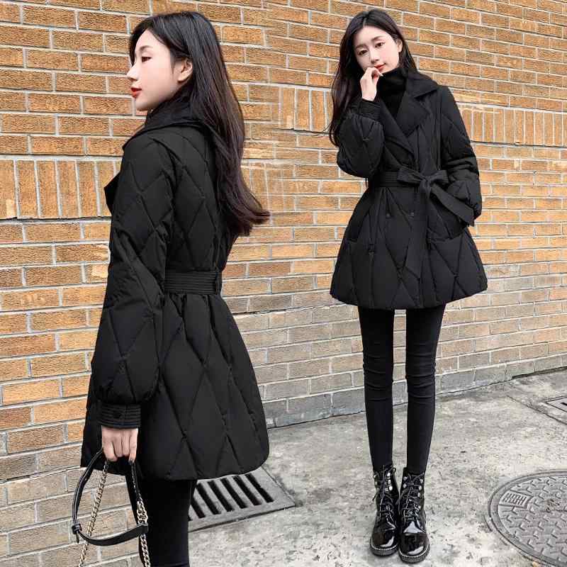 レディース 冬用 ダウンコート スリムフィット ウエストシェイプ 中長丈 ブラック テーラードカラー 菱..