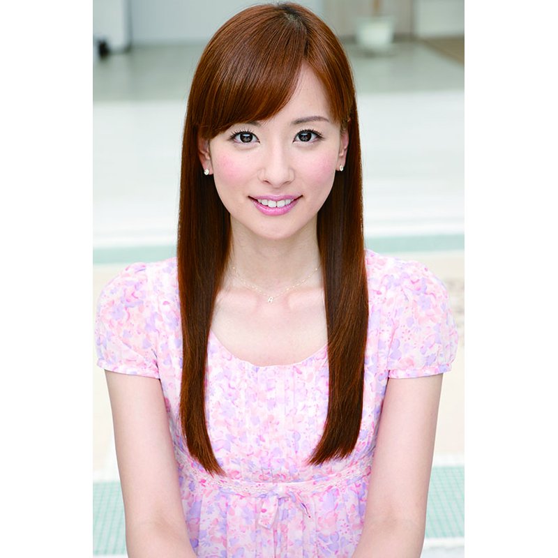 【送料込み】【取寄商品】 2027年カレンダー皆藤愛子27CL-0187[10/31発売]