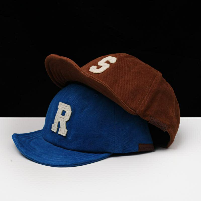 ベースボール キャップ シンプル 韓国 レトロ 短いつば ピークドキャップ ストリート カジュアル ソフト 野球帽 男性用 日よけ帽子 ユニセックス 夏春秋 ピ...