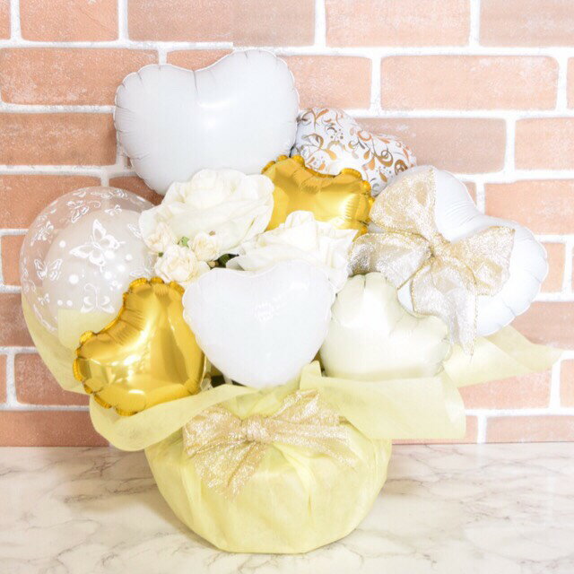 メッセージ入バルーンギフト（ゴールド）【誕生日 バルーンギフト 記念日 結婚式 イベント 贈り物 メッセージ ハート バルーン バタフライ リボン 造花 メッセージカード 送料無料】