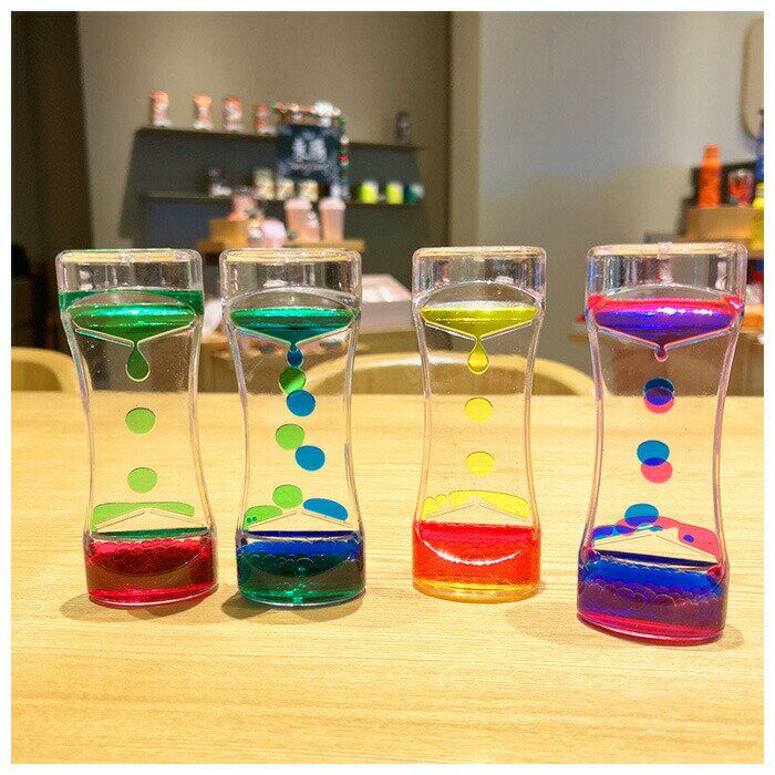 ＼全商品ポイント5倍＋クーポン配布中／ オイルタイマー 液体オイル オイル砂時計 立体感 室内装飾品 卓上装飾 おもちゃ タイマー 砂時計 置物 装飾品 癒し 大人 子供 書斎 全4色 液体オイル オイル砂時計 オフィス リビング インテリア 誕生日 プレゼント ギフト(3)