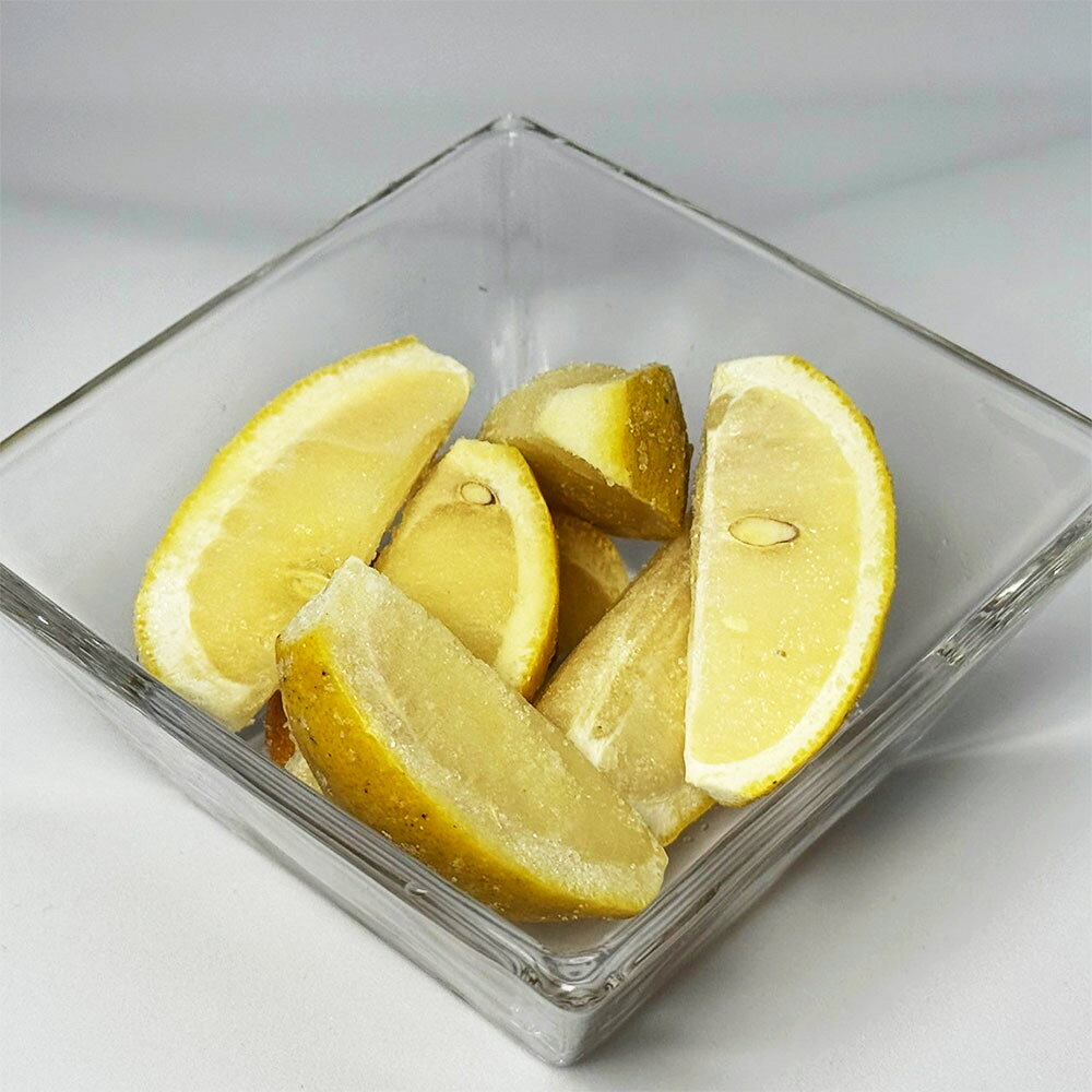 オアシス商事の搾りたての爽やかな酸味を丸ごと凝縮 国産レモン 500g×16パック 冷凍フルーツ 業務用 大容量｜アングル3