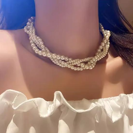 Pearl - 【取寄】パールネックレス ペンダント チョーカー ツイスト ねじり 多重巻き ガラスパール ネックレス アジャスター シンプル 華やか カジュアル おしゃれ かわいい 上品 パーティー 結婚式 二次会 ドレス お呼ばれ 大人 レディース アクセサリー ギフト 彼女 プレゼント