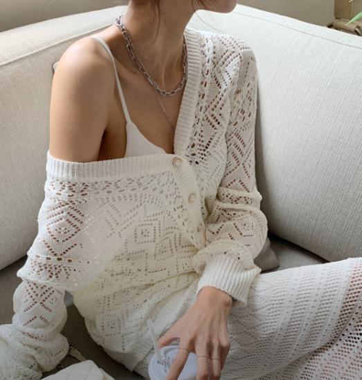 【取寄】ニットセットアップ 2点セット 透かし編み 編み ツーピース 上下 ロング スカート カーディガン トップス 長袖 セーター レディース 春 夏 秋 きれいめ カジュアル おしゃれ かわいい きれいめ 透け感 大人 シンプル 着回し 大きいサイズ ゆったり 韓国 ホワイト 白