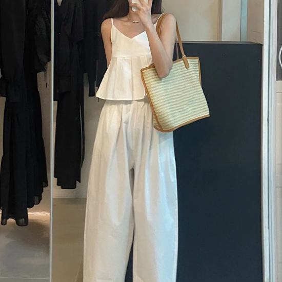【取寄】セットアップ キャミソール ワイドパンツ ロングパンツ ペプラム クロップド ショート 2点セット 上下 ツーピース レディース 大人 春 夏 ノースリーブ カジュアル おしゃれ かわいい 部屋着 大きいサイズ 体型カバー ゆったり 無地 薄手 韓国 ホワイト 白 S〜XL