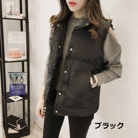 【取寄】ダウンベスト 大きいサイズ ゆったりサイズ 体形カバー レディース 秋冬服 新作 羽織 アウター ベスト スタンドカラー カジュアル お出掛け ライトアウター ダウン ノースリーブ シンプル 無地 ポケット スッキリ 大人可愛い ホワイト ブラック S M L XL 2XL 3XL 4XL