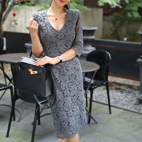 Rakuten - 【取寄】総レースワンピース タイト パーティドレス タイトワンピース レディース 結婚式 二次会 披露宴 発表会 お呼ばれ パーティ 総レース レース シースルー Vネック 七分袖 袖あり 大きいサイズ 大きめ XL ピンク グレー 膝丈 ミモレ丈 きれいめ エレガント 華やか 上品