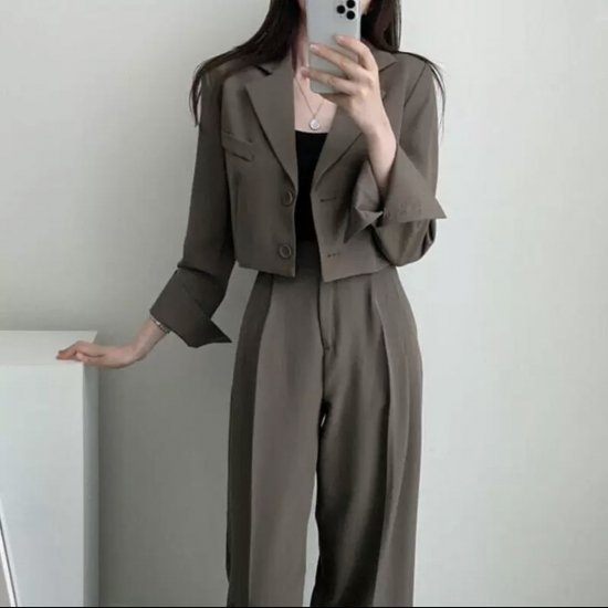 【取寄】セットアップ レディース 秋 冬 春 スーツ フォーマル きれいめ 上下セット レトロ パンツスーツ オフィス 通勤服 OLさん 大人 ショートジャケット カジュアル ゆったりめ 大きいサイズ