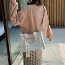 【取寄】ショルダーバッグ レディース 大容量 ハンドバッグ 2way 可愛い スクエア ショルダーバッグ 斜め掛け 肩掛け ショルダーバッグ レディース 大容量 ハンドバッグ 2way ショルダーバッグ