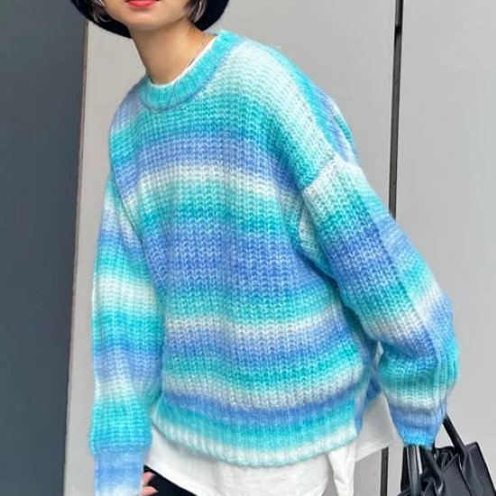 Three-Quarter Knit - 【取寄】ニットセーター レディース ニット セーター ニットトップス カジュアル ラウンドネック グラデーション カジュアル お出かけ おしゃれ 長袖 プルオーバー ボーダー ニットセーター 女性 トップス