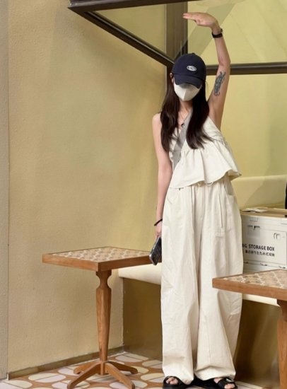 【取寄】セットアップ レディース 上下セット トップス キャミソール ペプラム ショート丈 ボトムス ワイドパンツ ハイウエスト ゆったり カジュアル お出かけ おしゃれ シンプル 無地 ツーピース 女性