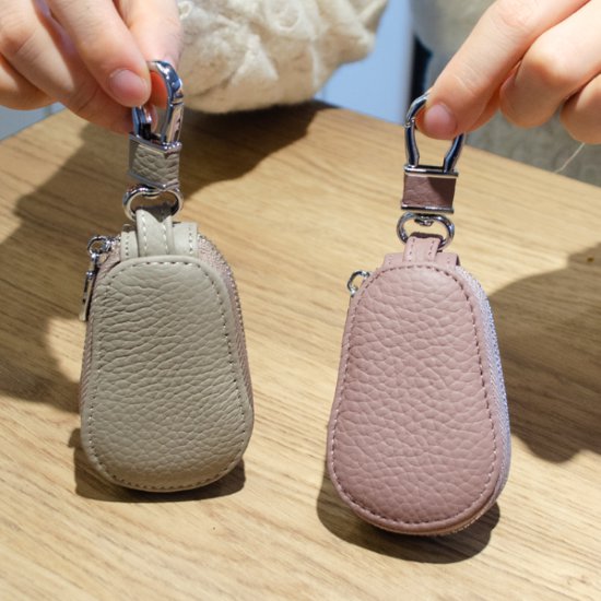 【取寄】キーケース レディース キーホルダー キー収納 鍵 ユニセックス メンズ キーフック シンプル 無地 おしゃれ エレガント きれいめ カジュアル スマートキーケース ラウンドファスナー コンパクト