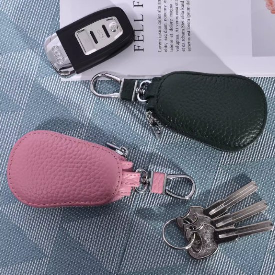 【取寄】キーケース レディース キーホルダー スマートキーケース 鍵 キー収納 鍵収納 ラウンドファスナー 牛革 レザー ユニセックス メンズ 男女兼用 カジュアル シンプル 持ち歩き コンパクト おしゃれ