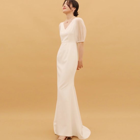 【取寄】演奏会ドレス レディース ウェディングドレス Vネック パフスリーブ シアースリーブ 透け感 シースルー スリム マーメイド ロング丈 マキシ 結婚式 二次会 発表会 パーティードレス エレガント