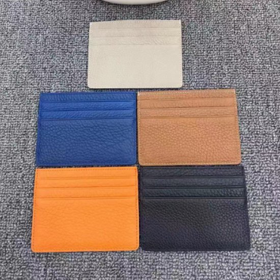 【取寄】カードケース レディース カード収納 カード入れ カードポケット スリム 薄型 シンプル 無地 コンパクト 小さめ ミニ 持ち歩き ユニセックス メンズ 牛革 レザーケース 大人っぽい 女性 名刺入れ