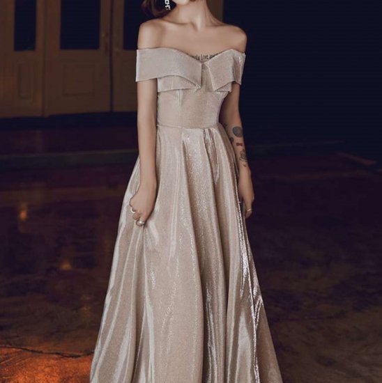 【取寄】ロングドレス 演奏会 演奏会用 オフショルダー オルチャンドレス プチプラパーティードレス お呼ばれワンピース オルチャンワンピース 可愛い フォーマル 演奏会 演奏会用 ドレス パーティードレス