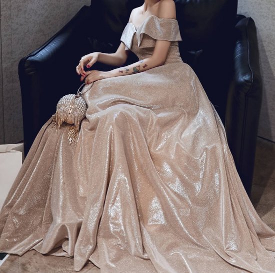 【取寄】ロングドレス 演奏会 演奏会用 オフショルダー オルチャンドレス プチプラパーティードレス お呼ばれワンピース オルチャンワンピース 可愛い フォーマル 演奏会 演奏会用 ドレス パーティードレス