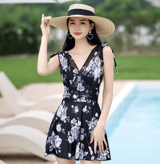 【取寄】ワンピース水着 レディース 水着 Vネック ノースリーブ スカート水着 花柄 フラワー ハイウエスト 可愛い キュート カジュアル おしゃれ 海 プール ビーチ 海水浴 スイムウェア ビーチウェア 夏