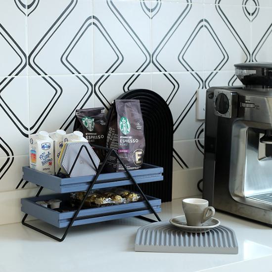 【取寄】ミニラック 卓上 木製 2段 棚 ラック 小さい 机上ラック ミニシェルフ ミニ棚 調味料ラック キッチン収納 ディスプレイラック デスク シェルフ 無地 食器 コスメ 雑貨 本 おうちカフェ 可愛い カフェ風 オープンラック スパイスラック ミニサイズ おしゃれ 韓国 北欧