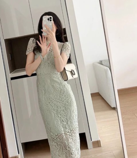 Helsa 【 Poplin Sculptural Mini Dress Women 】 ドレス レディースファッション ドレス レディース