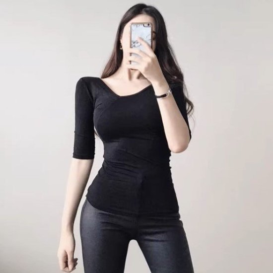 Rakuten - 【取寄】半袖Tシャツ レディース Vネック 変形 五分袖 カットソー プルオーバー スリム タイト 背中あき Tシャツ 2color レトロ セクシー ガーリー カジュアル インナー 無地 おしゃれ