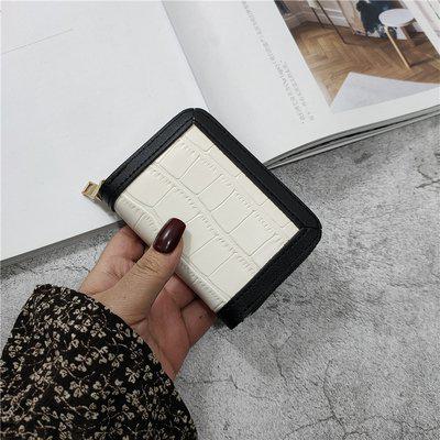 【取寄】カードケース クロコ 型押し 大容量 レディース 機能的 かわいい 名刺入れ カードホルダー 蛇腹 名刺 ミニマリスト ケース ジッパー ファスナー じゃばら カードホルダー ミニ コンパクト カードポケット 収納 ブラック ホワイト イエロー グリーン ピンク ブラウン