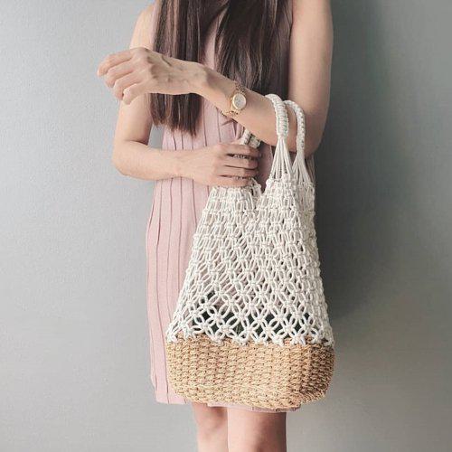 【取寄】バッグ レディース ハンドバッグ トートバッグ 夏 クロシェ編み かごバッグ 編みバッグ メッシュ ナチュラル 手提げ リゾート 夏休み おでかけ かわいい 大人 カジュアル 抜け感 海 夏バッグ 大容量 おしゃれ 可愛い デート 帰省 ホワイト ピンク キャメル イエロー