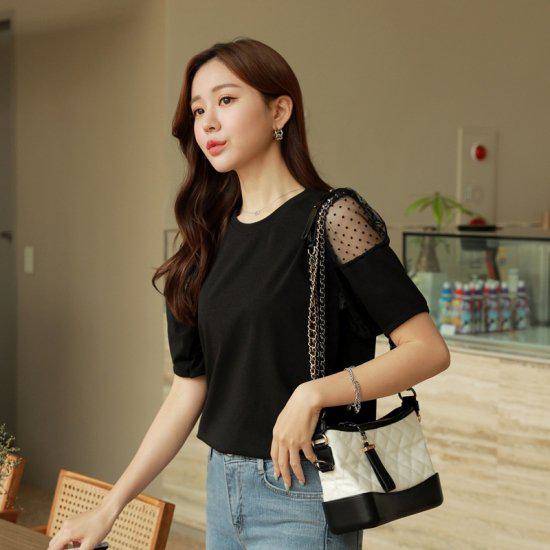 Three-Quarter - 【取寄】カットソー Tシャツ シースルー レディース 半袖 プルオーバー トップス かわいい おしゃれ お出かけ デート ディナー デイリー ママコーデ シンプル 無地 きれいめ 高見え 高級感 上品 レース ドット 水玉 カジュアル オフィスカジュアル 細見え 華奢見え 大人女子