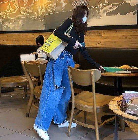 【取寄】ジーンズ デニム ハイウエストジーンズ ワイド ダメージ パンツ 大きいサイズ 秋冬 冬服 冬スペシャルセール かわいい おしゃれ お出かけ デート デイリー ママコーデ ゆったり ゆるかわ 高見え 高級感 シンプル 無地 カジュアル ボーイズライク 大人女子 体型カバー