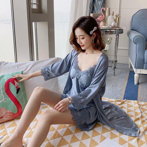 【取寄】ルームウェア レディース パジャマ 寝巻き 部屋着 2点セット ワンピース キャミワンピース カーディガン ウエストリボン レース セクシー ネグリジェ エレガント 上品 綺麗め ガウン キャミワンピ ナイトウエア 大人女子 華奢みえ 寝間着 ピンク ブルー おうち