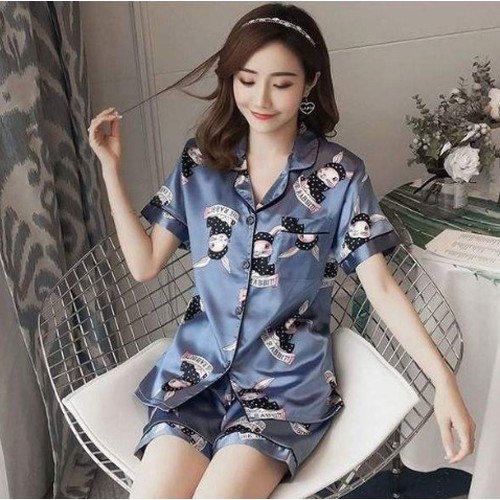 商品説明夏にピッタリの半袖タイプメルヘンなアニマル柄がかわいいさりげない配色パイピングカラーブルー、ピンクサイズM着丈:66cmバスト:98cm袖丈:17cm肩幅:40cmパンツ丈:39cmL着丈:68cmバスト:102cm袖丈:18cm肩...