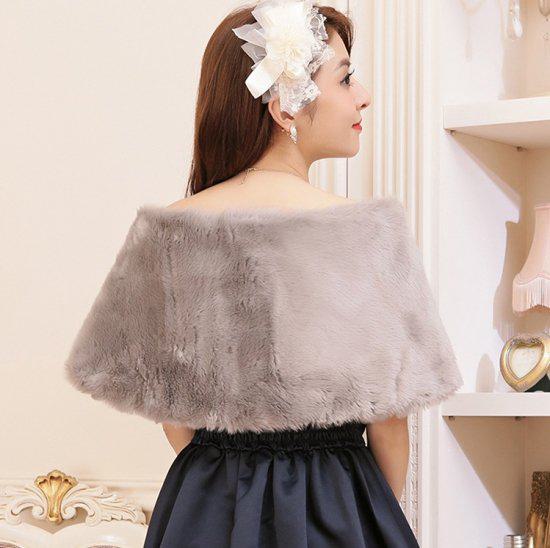 【取寄】ファーショール ショール ファー ファーのショール 結婚式 ショール ストール ファー お呼ばれ レディース フォーマル 卒業式 入学式 結婚式用 二次会 ファーショール