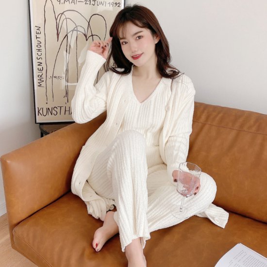 Rakuten - 【取寄】ルームウェア レディース パジャマ 3点セット スリーピース トップス ロングパンツ カーディガン 羽織 ホームウェア シンプル 無地 Vネック フリーサイズ おうち服 部屋着 リラックス 室内着