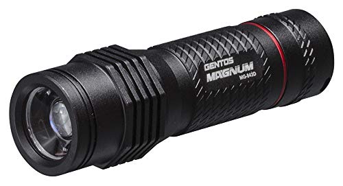 240ルーメン/5時間/単4形電池3本使用 MG-843Dブラック/-/MG-843D・Style:240ルーメン/5時間/単4形電池3本使用 MG-843D・パッケージ個数:1・サイズ:約直径32.8×114.1mm・本体重量:約143g(電池含む)・セット内容・付属品:本体、ストラップ、テスト用電池(単4形電池×3本)・明るさ:High/240ルーメン、Mid/120ルーメン、Eco/40ルーメン・使用電池:単4形電池×3本現場仕事に適した、ワーキングフラッシュライト 【スライドフォーカスシステム】 ヘッド部分を前後させることで、片手で簡単に照射角調整をする事ができる 【サークルビーム】 円形照射で美しい照射面 【インスタントオフスイッチ】 Highモード、Midモードを点灯してから数秒後にスイッチを押すことで、すぐに消灯することができる 転がりにくいアンチローテートデザイン 耐塵・耐水(IP66準拠)&2m落下耐久 テールスイッチ