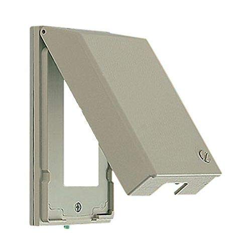 パナソニック(Panasonic) コスモシリーズワイド21 ガードプレート コンセント3コ用 取付枠付 WTF7973