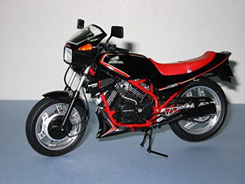 FIDELAのタミヤ 1/12 VT250F (1／12 オートバイ:14017)｜アングル2