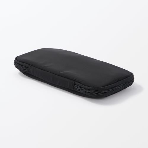 無印良品 ポケット数が変えられる ガジェットポーチ スリム 約幅19×高さ10×マチ2cm 黒 83767129