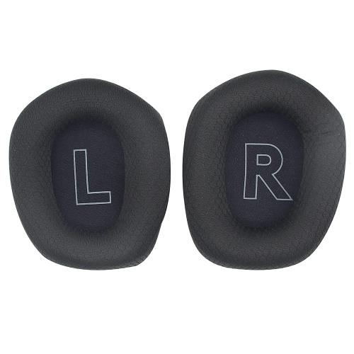 対応機種：FOR Logitech G733 用の 互換性 パッドイヤパッド/イヤークッション/イヤーカップ FOR Logitech G733 用の 対応の交換用イヤーパッド。購入前にヘッドフォンのモデルを確認してください! 快適な装着性柔らかい素材プロテインPUを採用し、高品質の合成PUと高弾性クッションで、柔軟性と通気性に優れています。耐久性をアップ。粘着力が強くて、装着感が良いです。日常ご使用している中で外れる心配は無し。着ている時の圧迫感やべたべたした感じはありません。長い間使っても快適な装着感が得られます。はっきりとした、的で、輪郭のはっきりした声をあなたの毎日に伝えます。スポンジは低反発を使用し長時間使用時の耳への負担を軽減、高密度素材を採用し音漏れを減少させます。 材質は高通気性：採用柔らかい素材, 異なり肌との接触面は布地で、長時間でも心地よくゲームが楽しめます。新しいイヤーパッドに交換して、耳をより快適にします。ぴったりフィットして元のように綺麗な姿になって快適です。防塵性が良く、です. 旅行や出張、アウトドアなど様々な場面で使えますし、個人あるいは多人で音楽を聴き合う時でも、ヘッドホンを最大限までプロテクションします。は、個人的な頭の形状にフィットし、着用時に耳を密接に包み、より良いをもたらしるヘッドフォンから出てくるビートを強化しながら、環境から完全にノイズを分離することができますリスニング体験。 音漏れ防止：耳からドライバユニットまでの距離を保つ設計。音質は空気感が増し、包み込むような空間的な音を再現。し長時間使用時の耳への負担を軽減、形状記憶スポンジのフォームを利用して。耳を適度に密閉して、音漏れ防止が可能です。耳にぴったりフィットし、遮音効果を高め、耳に何の音も聞こえないようにして、最も純正な音が耳に届くようにしています。交換用イヤークッションはオリジナルのイヤーパッドより厚い。この厚さは使用時間を長くして快適さを提供することができ、あなたのヘッドフォンパッドが時間の経過とともに平らにならないようにすることができる。 取り付け簡単イヤパッドは簡単に付け替えられて、ぴったりフィットして元のように綺麗な姿になって快適です。イヤーパッドには必要なプラスチック部品が装備されているため、古いイヤーパッドを取り外して、新しいイヤーパッドをヘッドフォンに取り付けるだけです。 ヘッドセットの元の損傷していないプラスチック部品をスペアとして保持し、プラスチック部品が損傷してスポンジパッドが損傷していない場合は交換できます。正確な取り付け穴、迅速な取り付けにより、ヘッドフォンの外観が新しくなります。