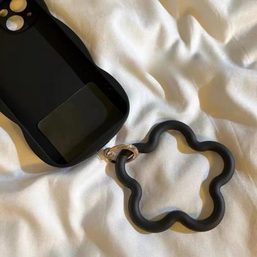 スマホストラップ スマホシリコンリング おしゃれな携帯ストラップ シンプル アンチドロップブレスレット 軽量 落下防止 シリコン 耐久性 紛失防止 着脱簡単 全機種対応 (花/ブラック)