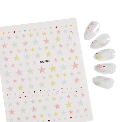 &#128142;セット内容ネイルシール1枚 官能的でエレガントなネイルシールは、魅力的なパターンがあなたに様々な感情をもたらします。 &#128142;安全な素材ネイルシールは肌に優しい防水PVCプラスチック素材を採用し、色褪せ防止、通気性、スタイリッシュで耐久性があります。美しい爪を作成し、長持ちするネイルアートを体験したいすべての友人に適しています。 &#128142;DIYネイルアートDIYネイルアートのための美しい装飾ステッカーとして、このネイルステッカーはあなたの日常生活や仕事のための理想的なDIYネイルデザインを作成します。絶妙で美しく、あなたの爪をよりエレガントで魅力的に見せます。 &#128142;爪に貼ることができるシールの裏は自己粘着性で、ピンセットで簡単に剥がすことができ、自分の爪に貼ることができ、短期間のネイルシールに最適です。いつでも新しい柄にチェンジ。ネイルシールはシンプルで使いやすく、初心者でも安心です。 &#128142;幅広い用途このネイルシールはネイルアートのデコレーションに使えるほか、携帯ケースや化粧鏡、グリーティングカードなどのデコレーションにも使えます。手の爪、足の爪、指先など、どんな爪にも貼ることができるので、簡単に華やかなネイルアートを楽しむことができます。
